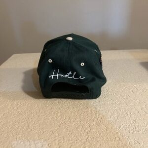 "HUSTLE" hat